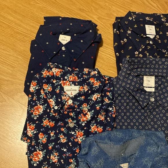 Lot of Five (5) Gap Button Down Long Sleeve - Picture 2 of 4